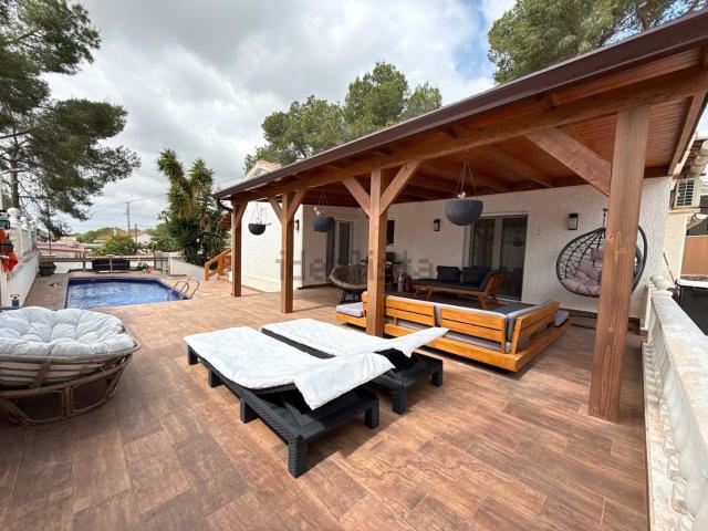 Chalet, Pilar de la Horadada
