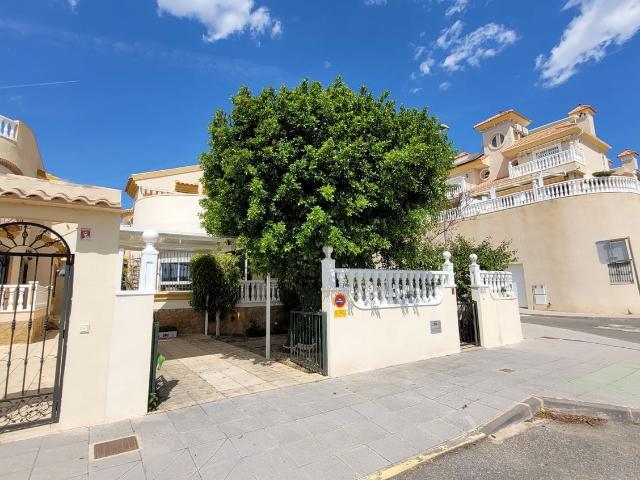 Chalet, Pilar de la Horadada