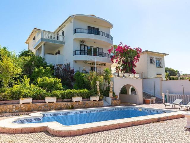 Chalet, Pilar de la Horadada