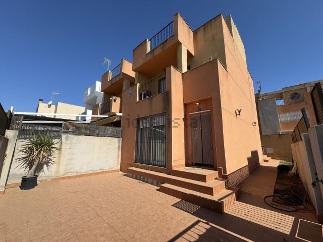 Chalet, Pilar de la Horadada