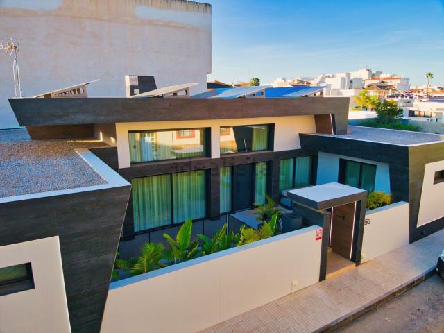 Chalet, Pilar de la Horadada
