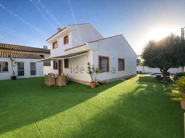 Chalet, Pilar de la Horadada