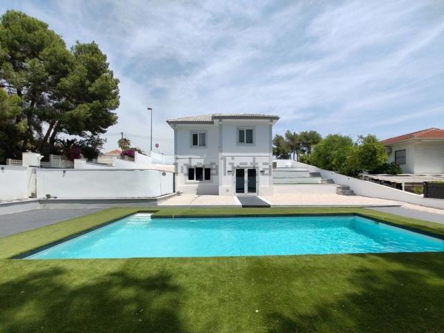 Chalet, Pilar de la Horadada