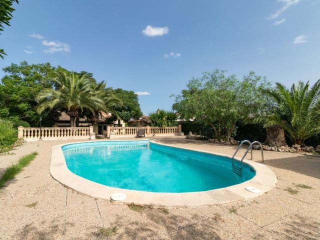 Chalet, Pina