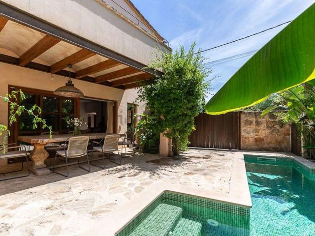 Chalet, Pina