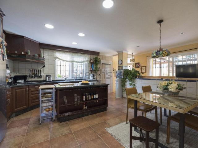 Chalet, Pinares de San Antón, Málaga