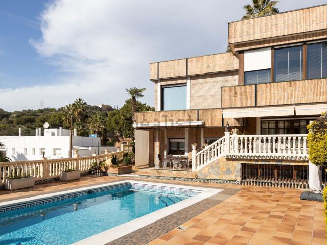 Chalet, Pinares de San Antón, Málaga