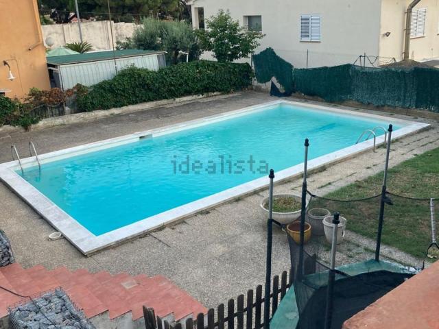 Chalet, Pineda de Mar