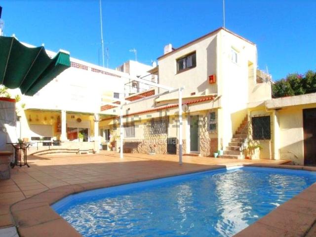 Chalet, Pineda de Mar