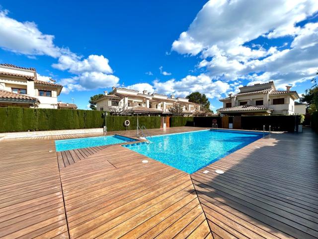 Chalet, Pino Alto, Mont Roig del Camp