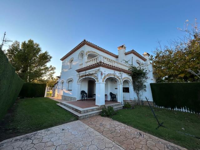 Chalet, Pino Alto, Mont Roig del Camp