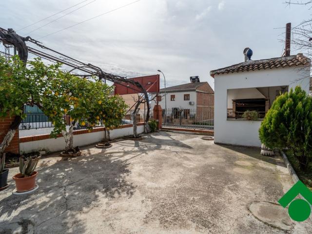 Chalet, Pinos Puente
