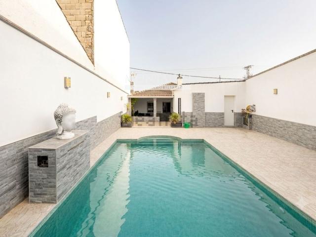 Chalet, Pinos Puente