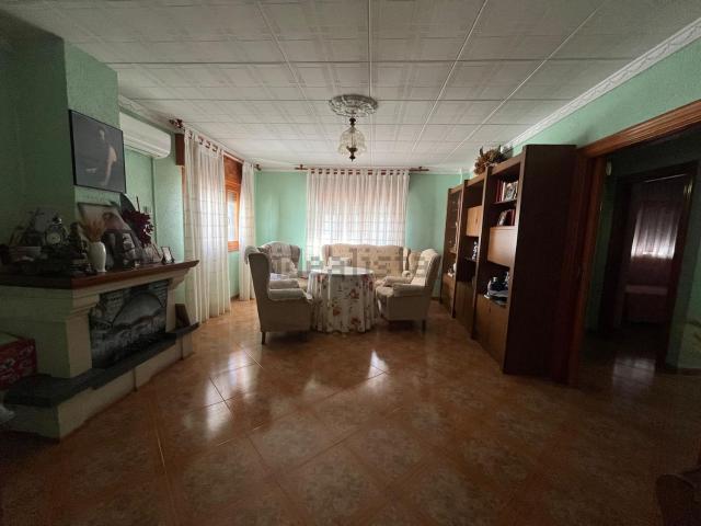 Chalet, Pinos Puente
