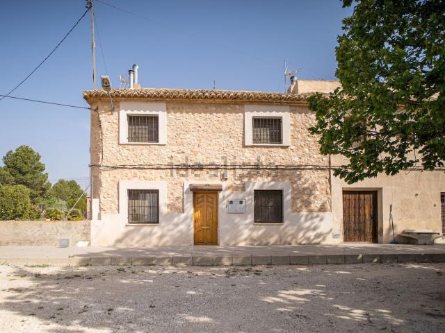 Chalet, Pinoso