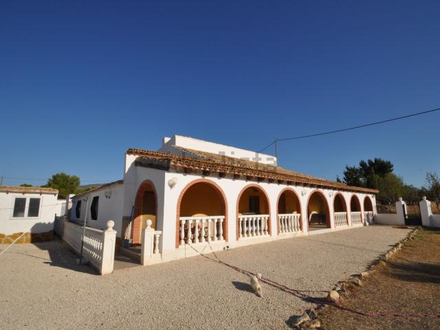 Chalet, Pinoso