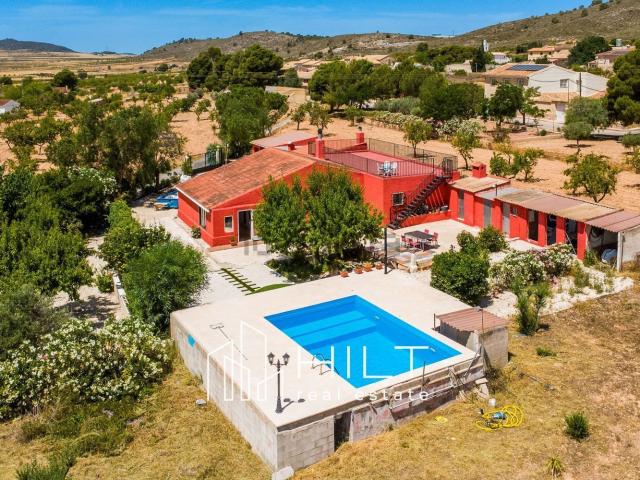 Chalet, Pinoso