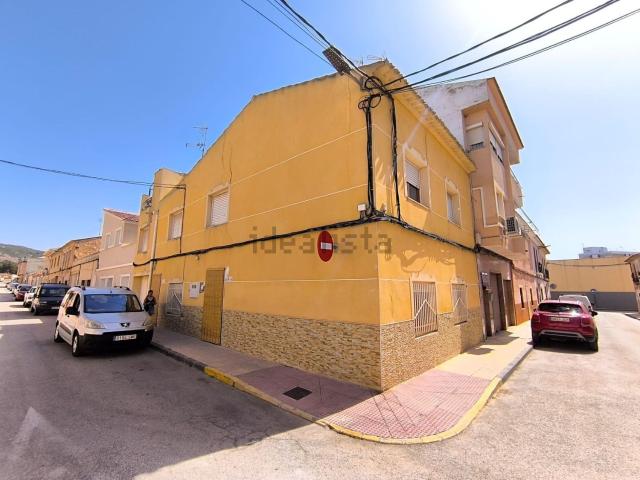 Chalet, Pinoso