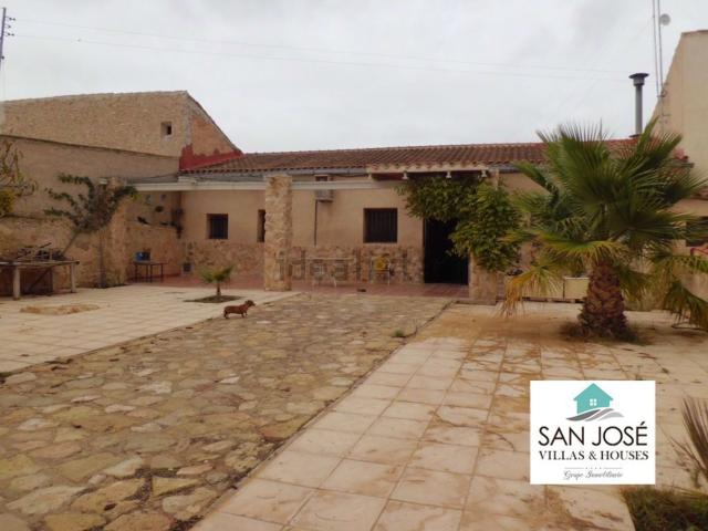Chalet, Pinoso