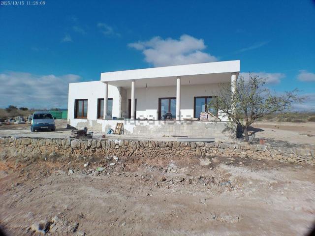 Chalet, Pinoso