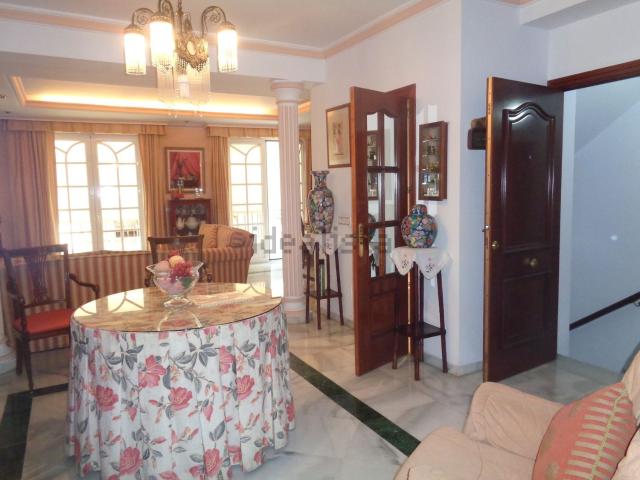Chalet, Playa Bajadilla Puertos, Marbella