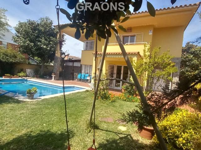 Chalet, Premiá de Mar