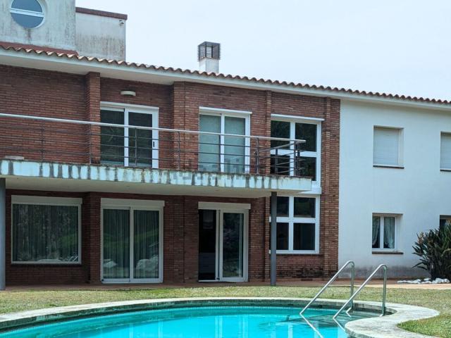 Chalet, Premià de Dalt