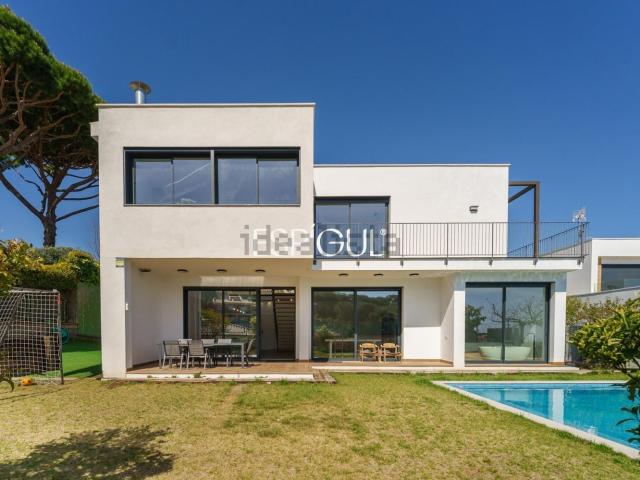 Chalet, Premià de Dalt