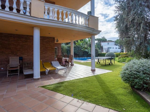Chalet, Premià de Dalt
