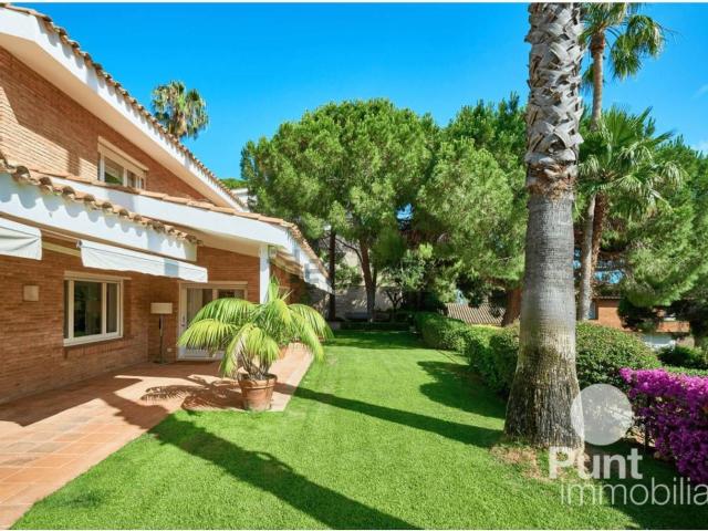 Chalet, Premià de Dalt