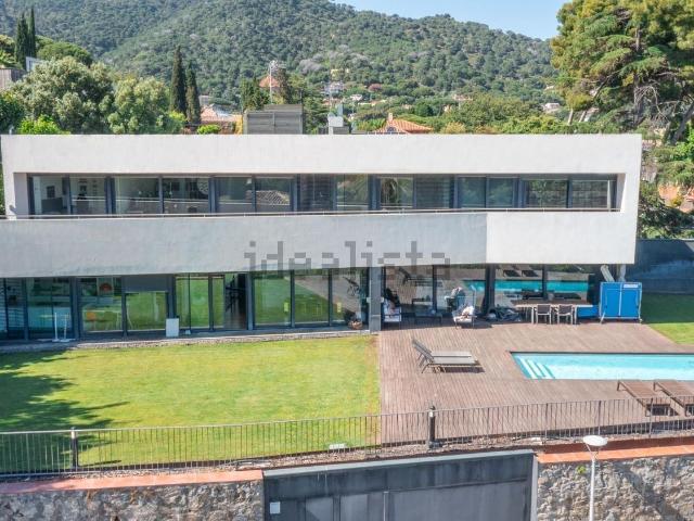 Chalet, Premià de Dalt
