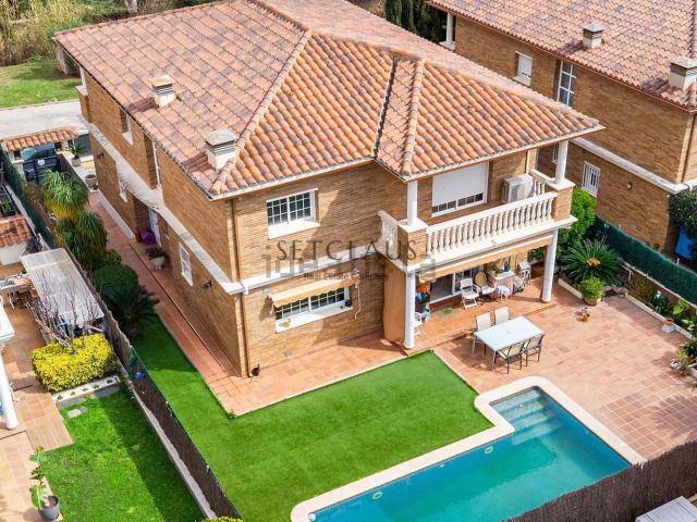 Chalet, Premià de Dalt
