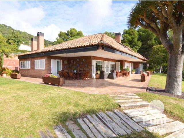 Chalet, Premià de Dalt