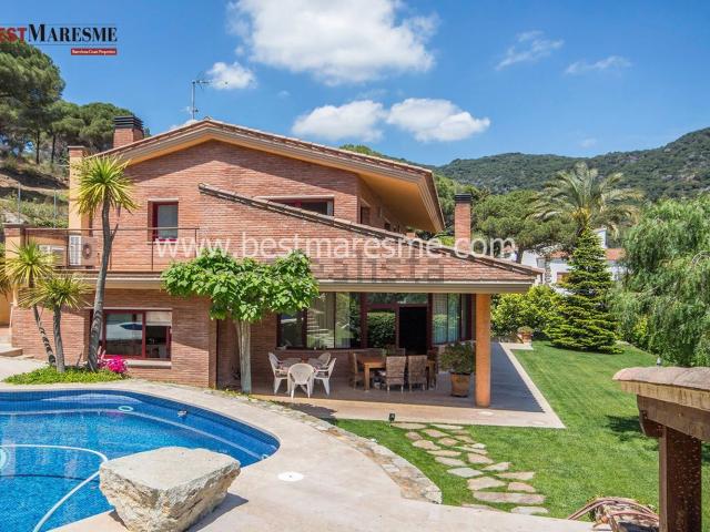 Chalet, Premià de Dalt