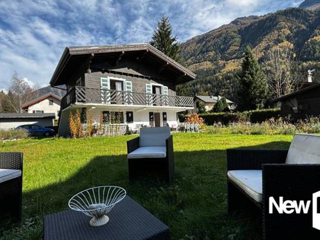 CHALET PROCHE CENTRE CHAMONIX MONT BLANC 2 APPARTEMENTS indépendants