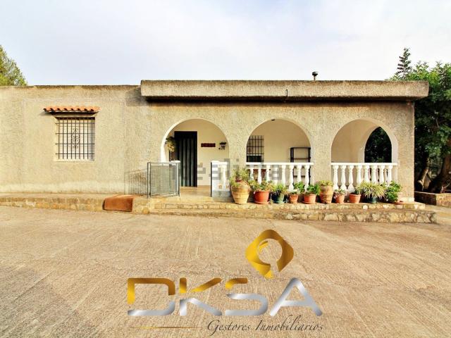 Chalet, Puebla Tornesa