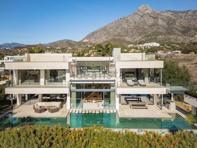 Chalet, Puente Romano, Marbella
