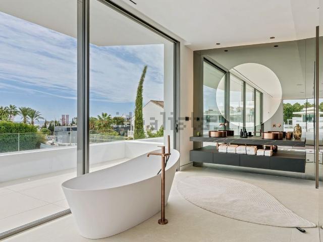 Chalet, Puerto Banús, Marbella