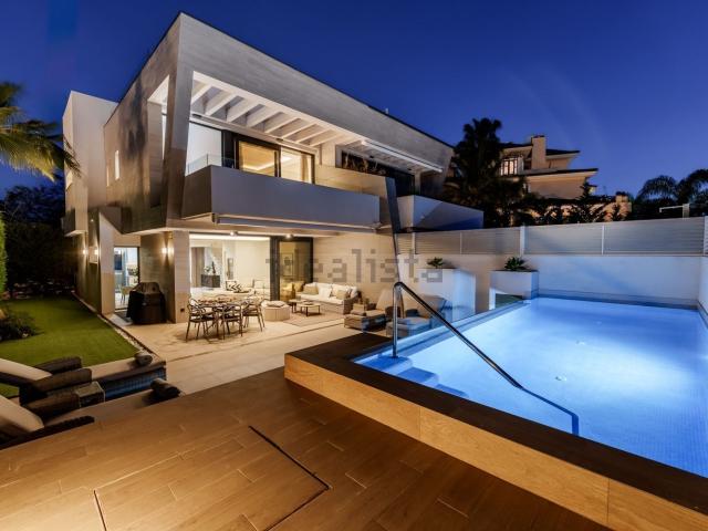 Chalet, Puerto Banús, Marbella