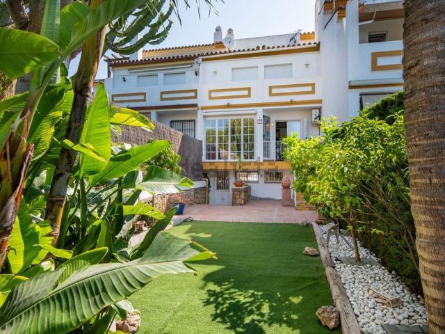 Chalet, Puerto de Estepona, Estepona
