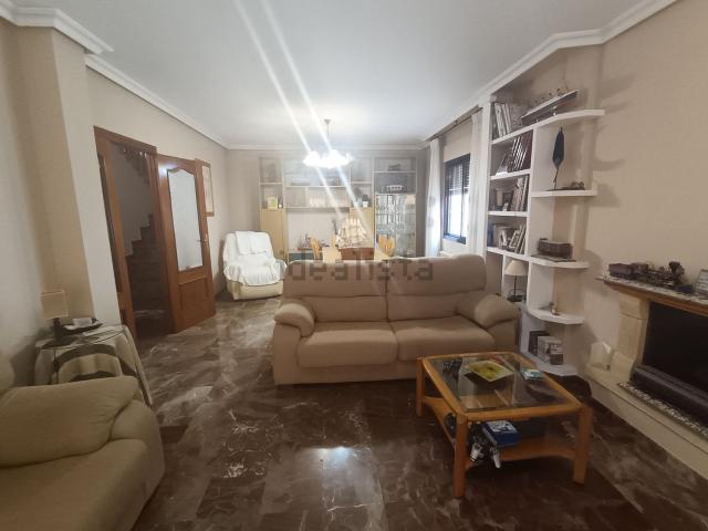 Chalet, Puertollano