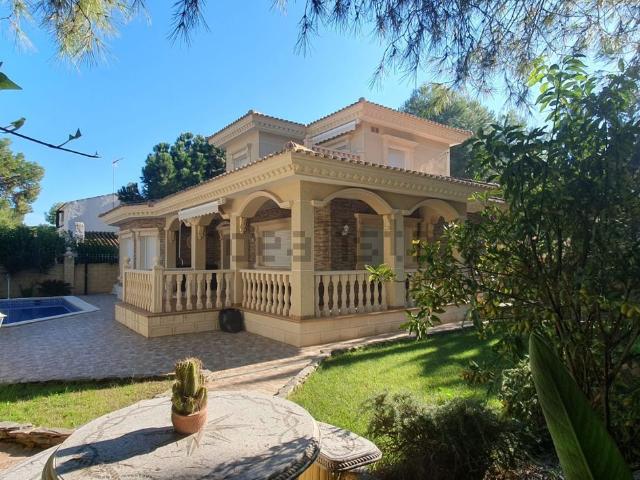 Chalet, Punta Prima, Orihuela