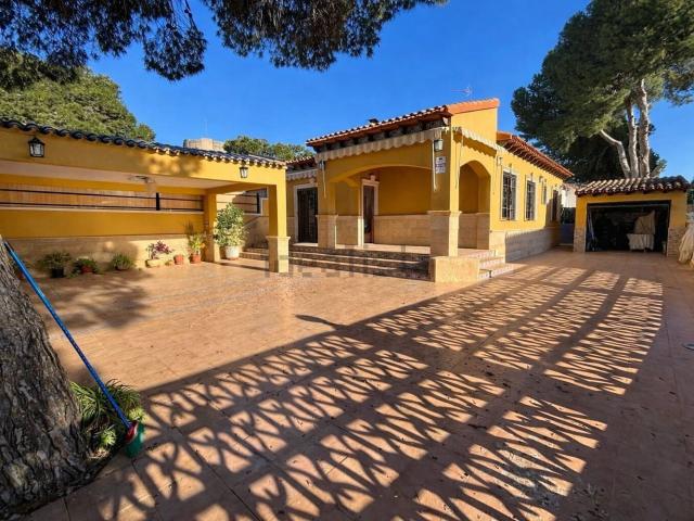 Chalet, Punta Prima, Orihuela