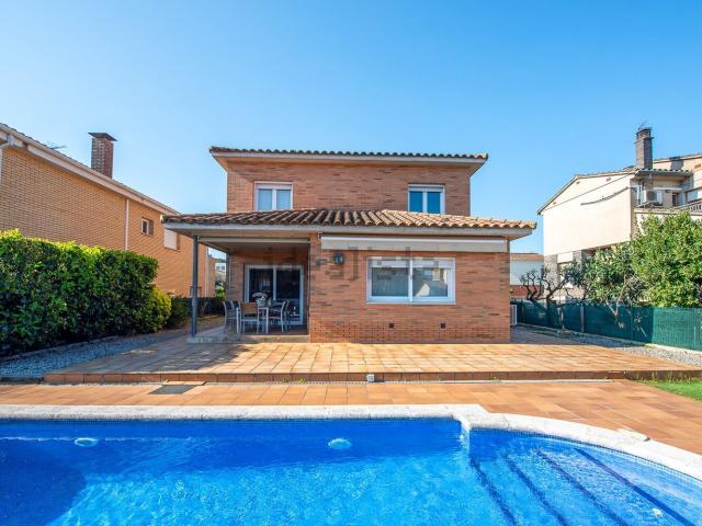 Chalet, Quart