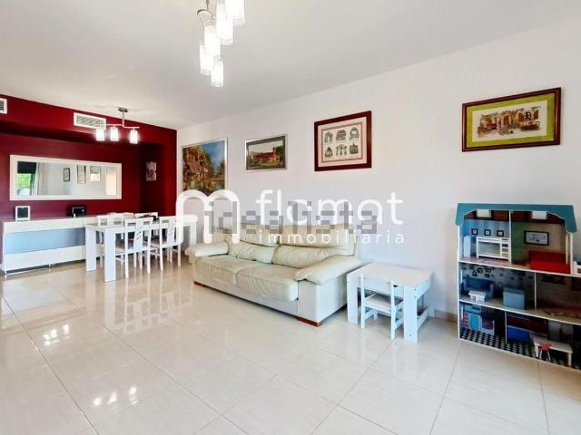 Chalet, Quatre Camins, Cambrils