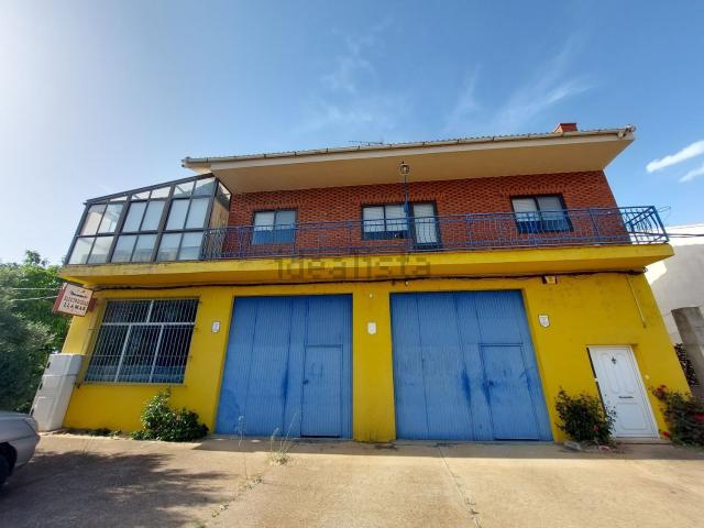 Chalet, Quiruelas de Vidriales