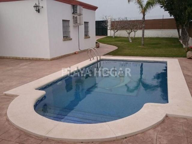 Chalet, Rota