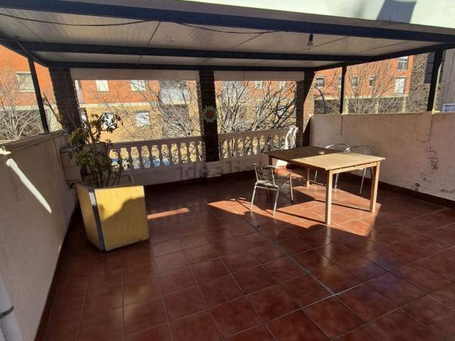 Chalet, Roc Blanc, Terrassa
