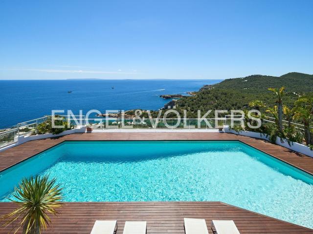 Chalet, Roca Llisa, Santa Eulalia del Río