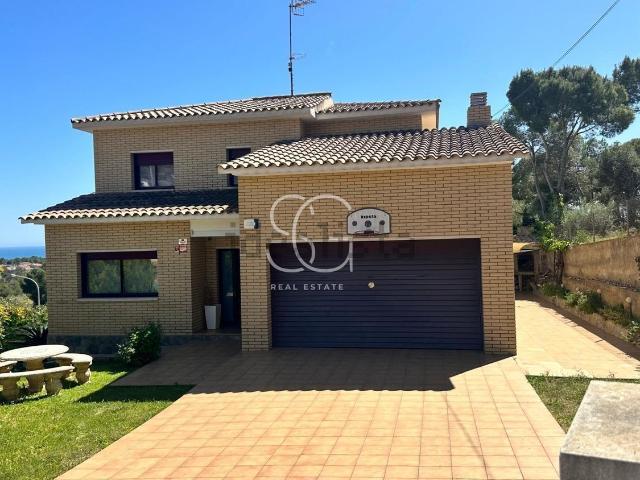 Chalet, Roda de Berà